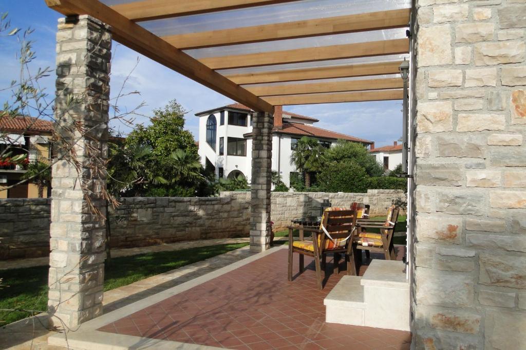 Apartments Villa Ela Умаг Экстерьер фото